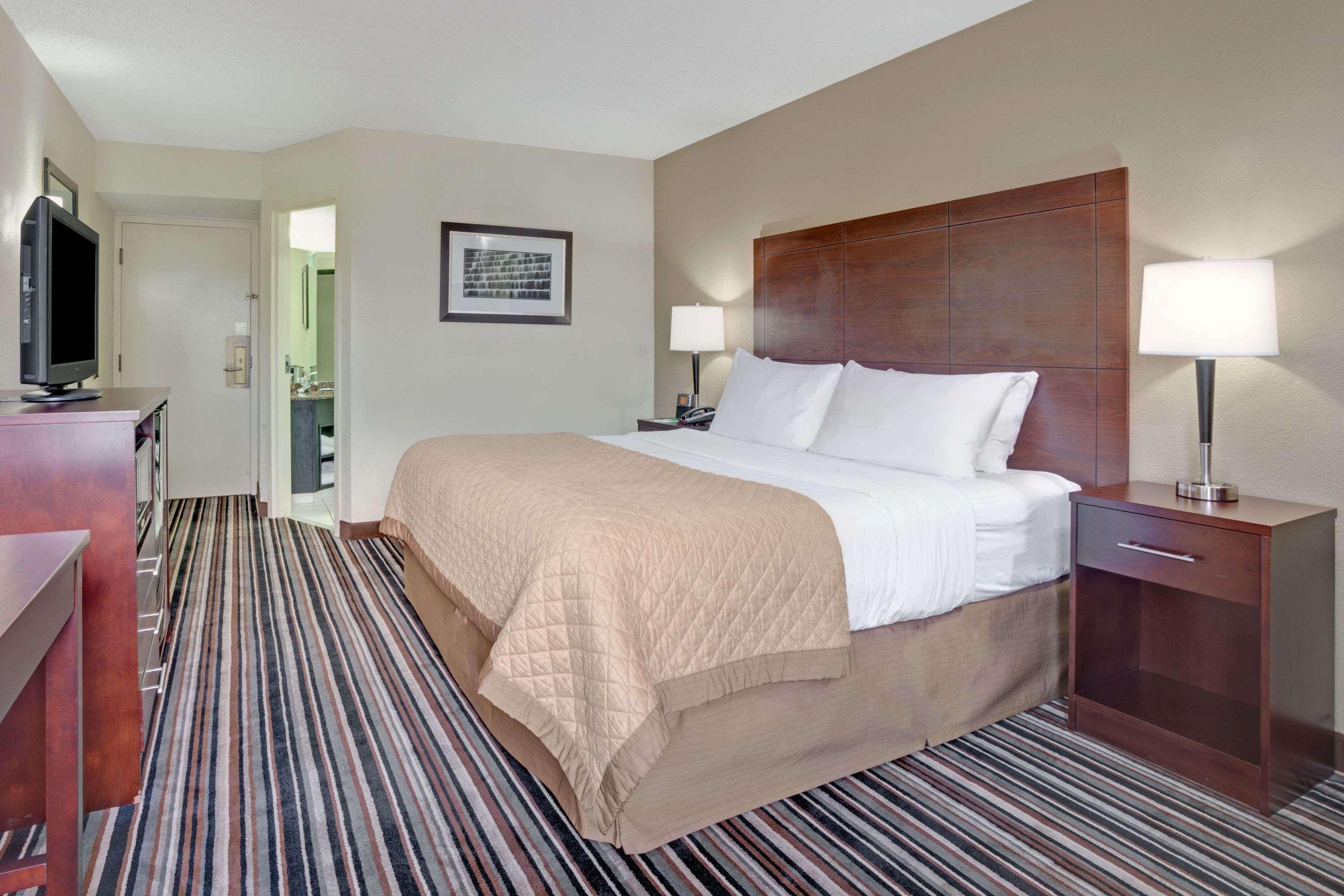 Wyndham Garden Charlotte Airport Southeast Exterior foto