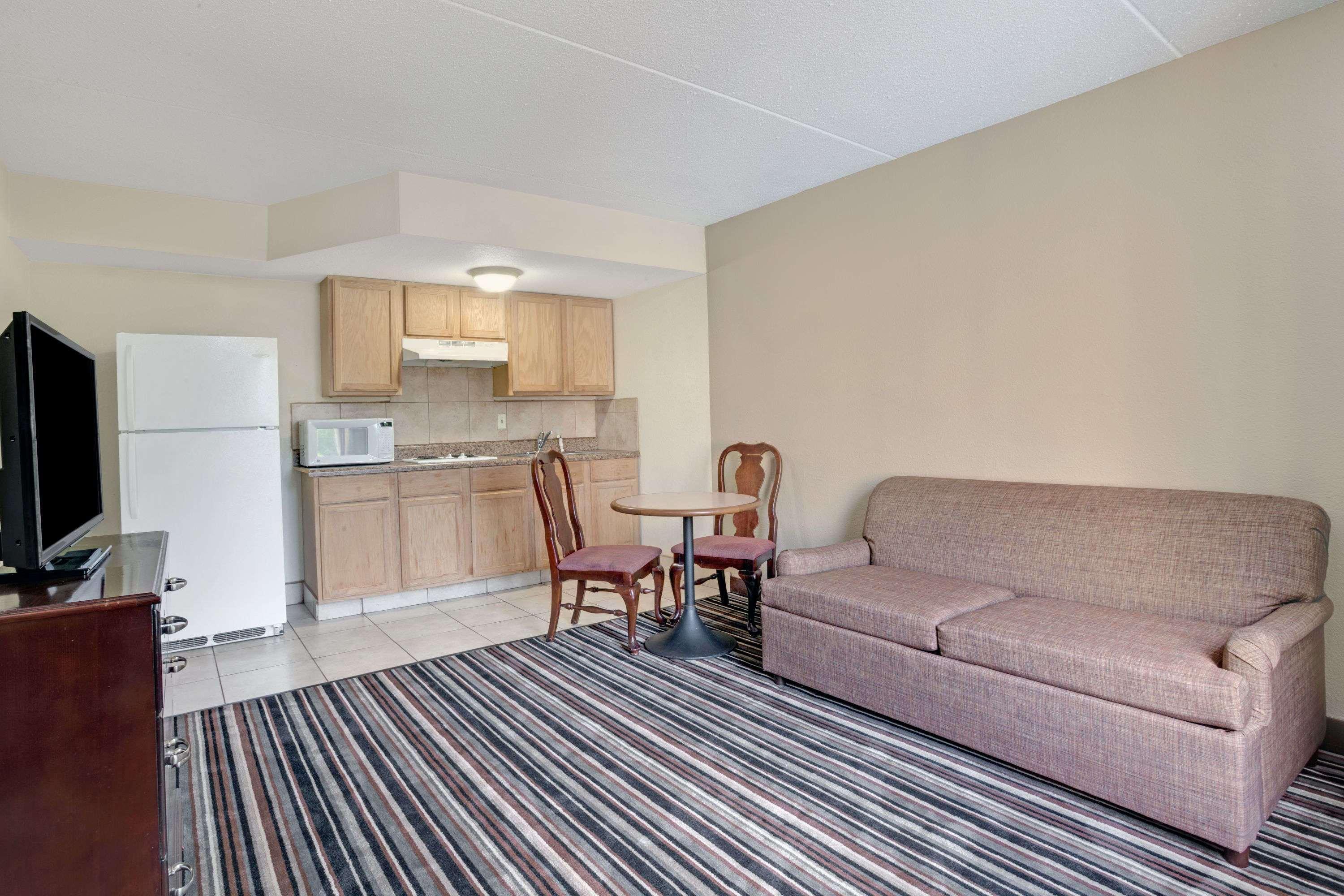 Wyndham Garden Charlotte Airport Southeast Exterior foto
